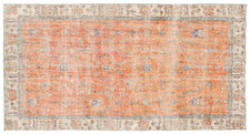 Vintage Distressed Rug Armantas