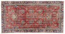 Vintage Distressed Rug Sthuggimea