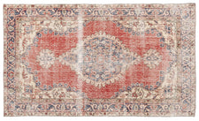 Vintage Distressed Rug Nicanora