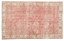 Vintage Distressed Rug Eleuteria
