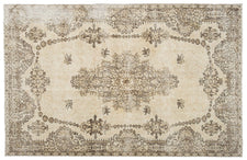 Vintage Distressed Rug Yathanae