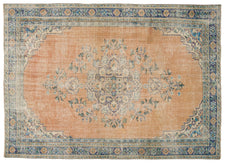 Vintage Distressed Rug Gylledhia