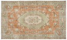 Vintage Distressed Rug Adarpia