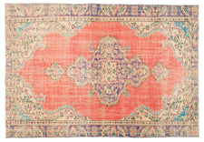 Vintage Distressed Rug Ecevit