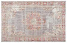 Vintage Distressed Rug Parkash