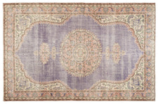 Vintage Distressed Rug Niosha